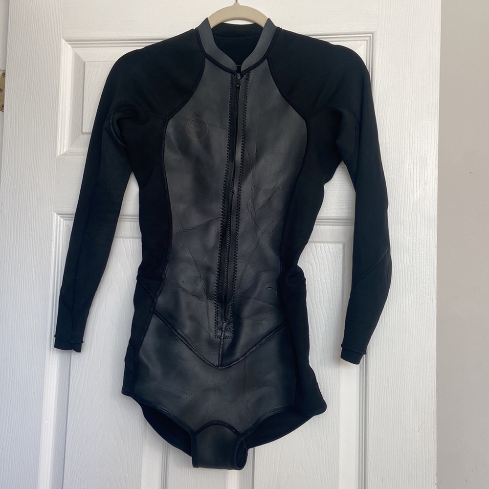 spring suit - Picture 3 of 7